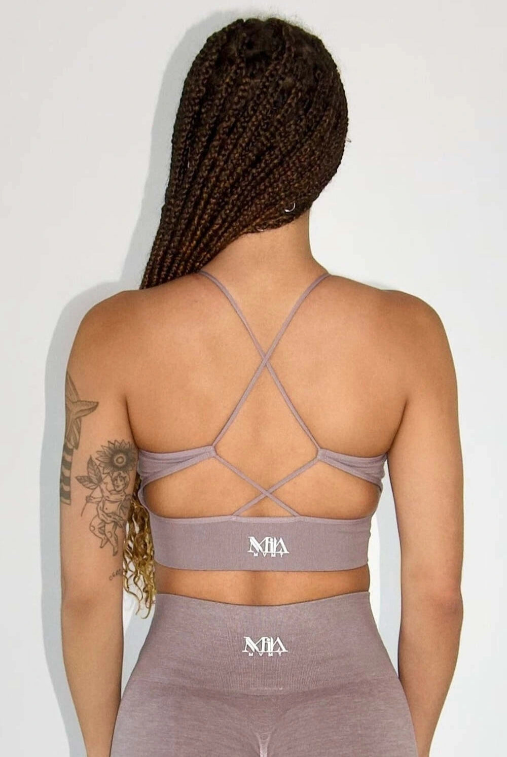 MILA MVMT Sportswear Carli Seamless Sports Bra Acai & Claire Seamless Contour Leggings Acai