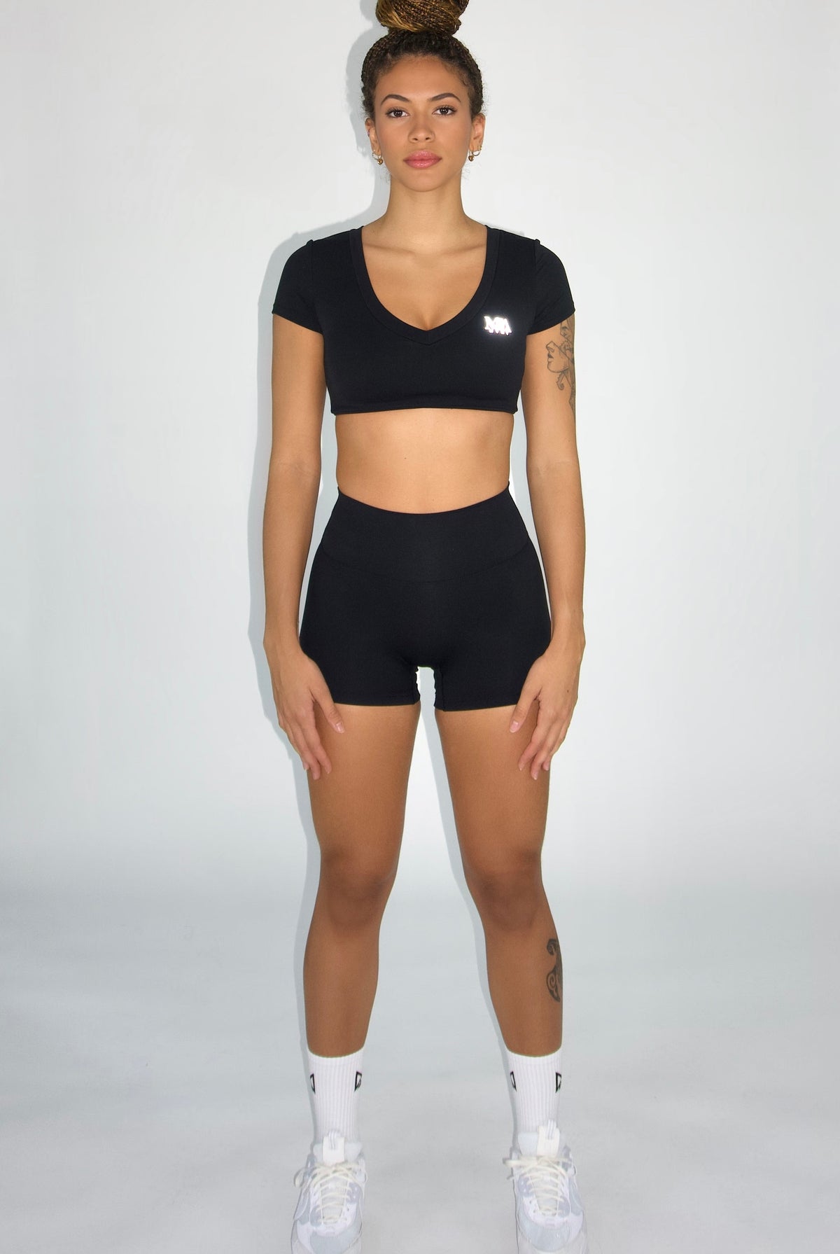 MILA MVMT Sportswear Emmie Short Sleeve Crop Top Sports Bra & Emmie Shorts Leggings Black