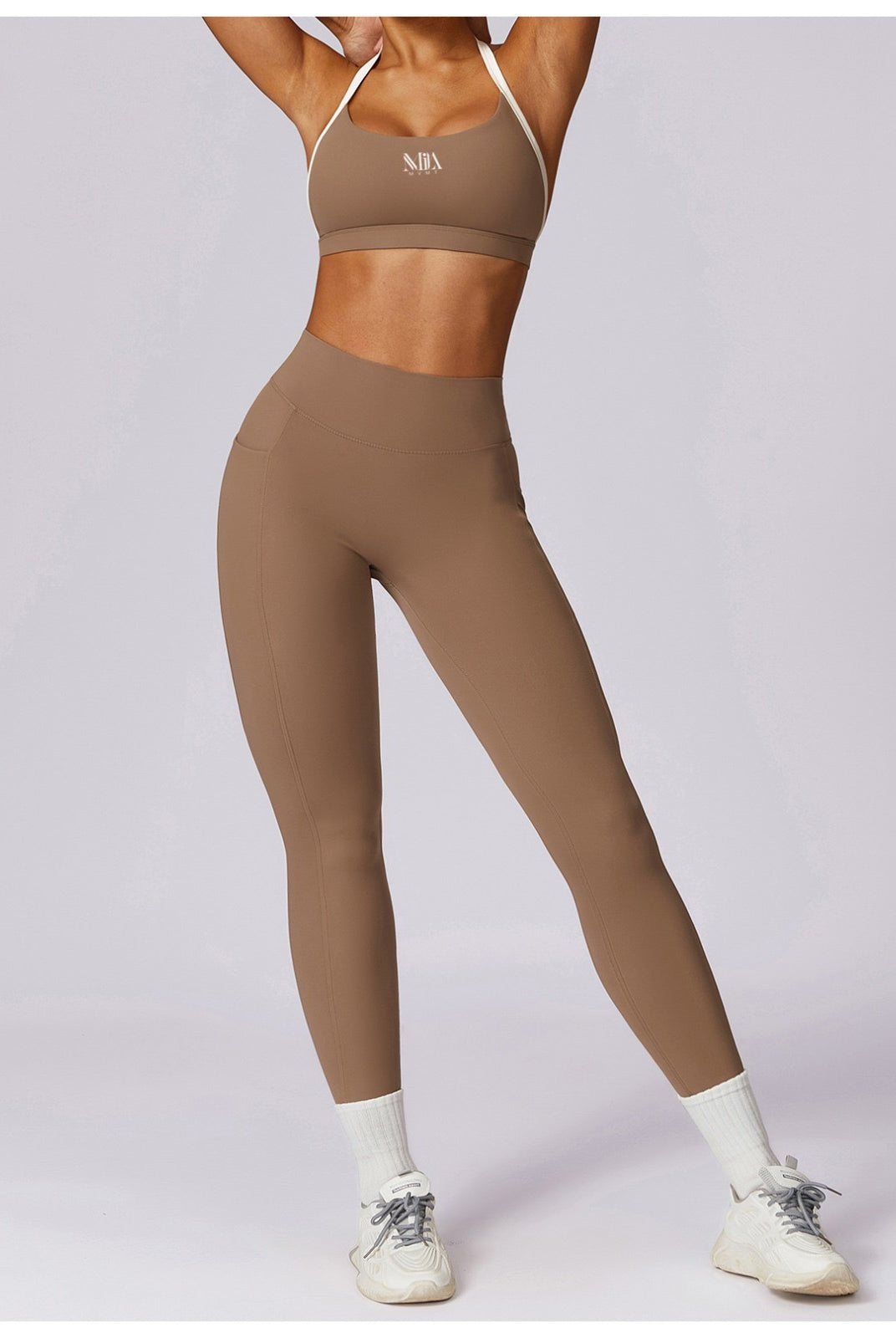 Jenna Contrast Sports Bra and Pocket Leggings Set - Caramel MILA MVMT