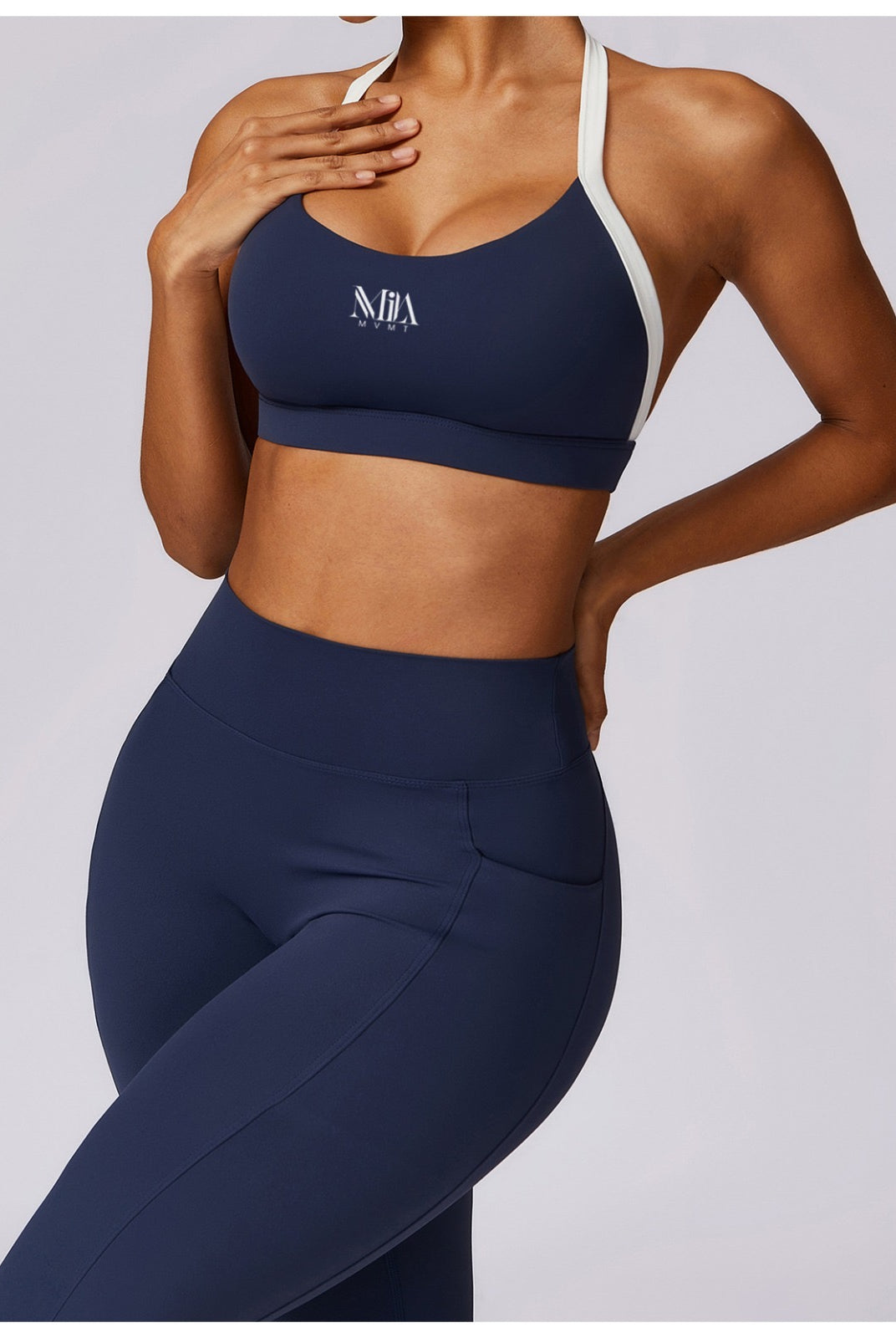 Jenna Contrast Sports Bra and Pocket Leggings Set - Navy MILA MVMT