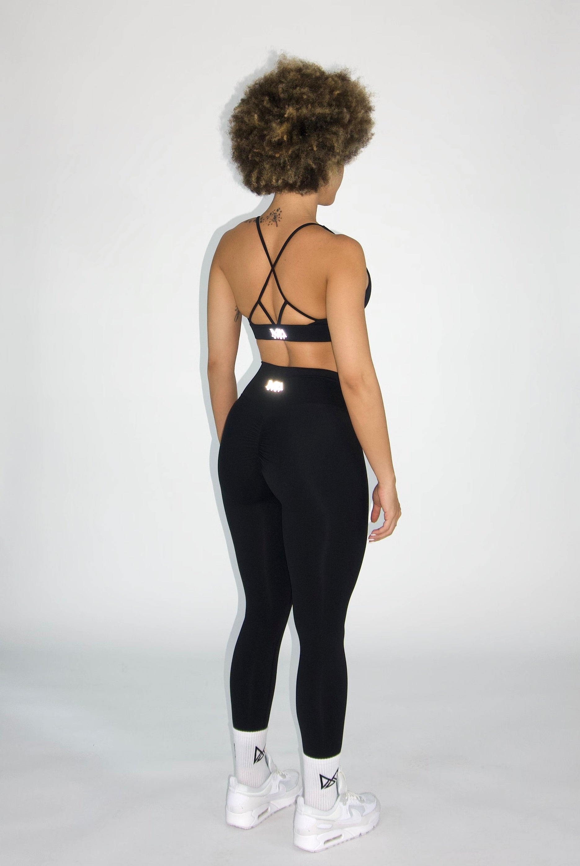 MILA MVMT Sportswear Emmie Short Sleeve Crop Top Sports Bra & Emmie Shorts Leggings Black