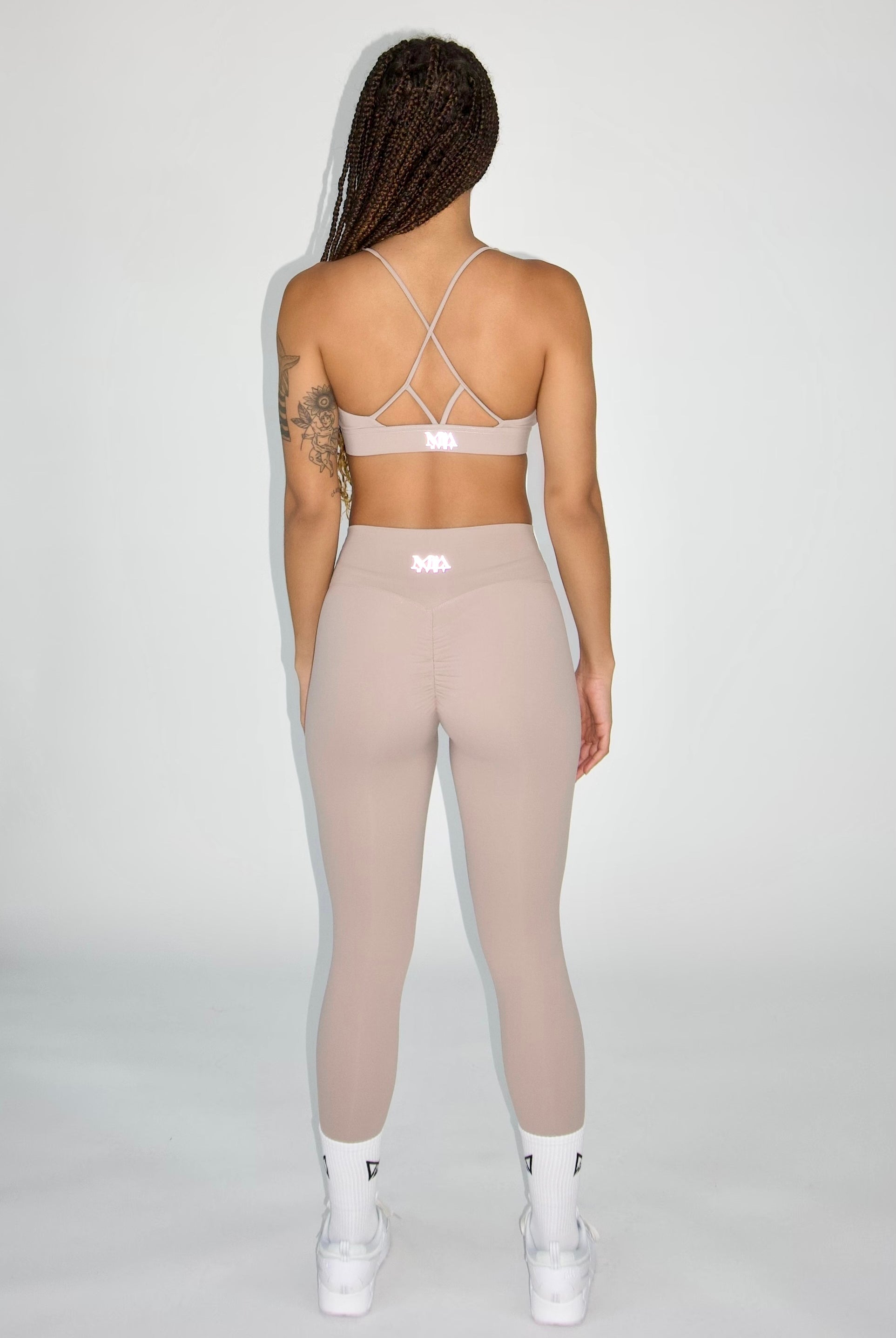 MILA MVMT Sportswear Emmie Scrunch Butt Leggings in Sand Color
