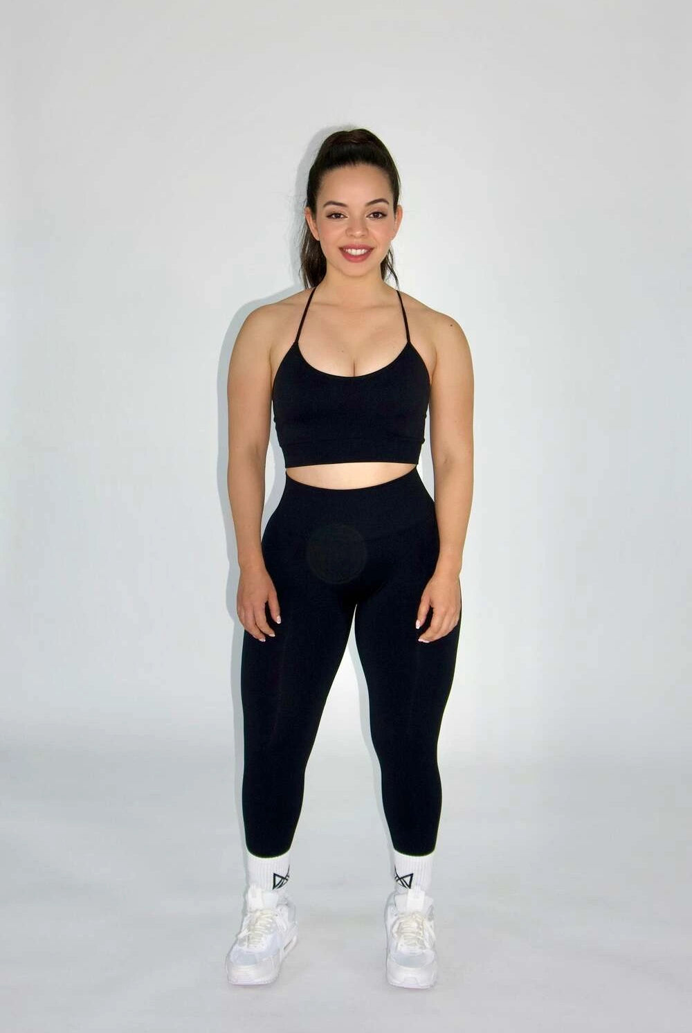 Claire Seamless Contour Leggings Black - Front view