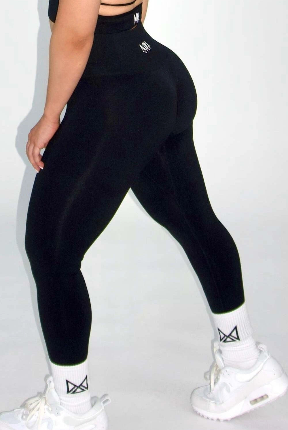 Claire Seamless Contour Leggings - Black
