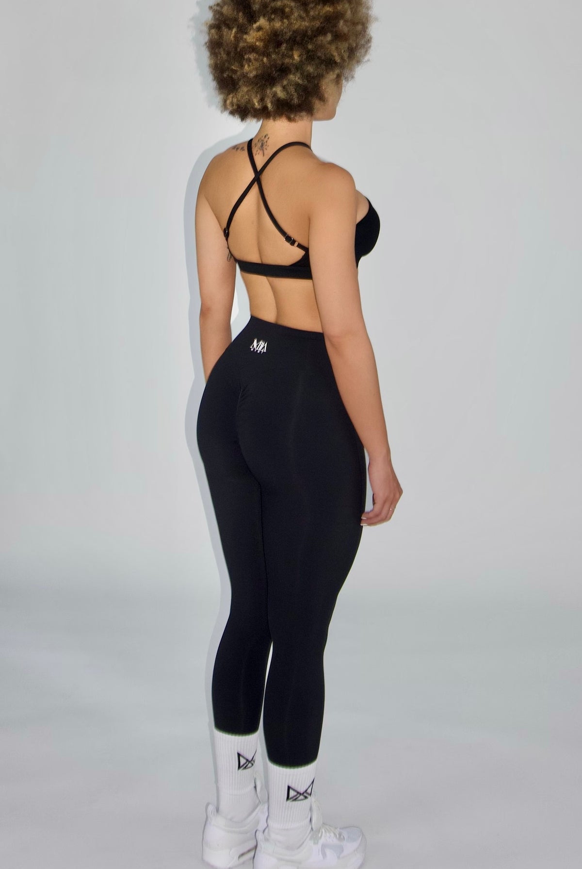 MILA MVMT Sportswear Sports Pia Bra & Aria Leggings Black