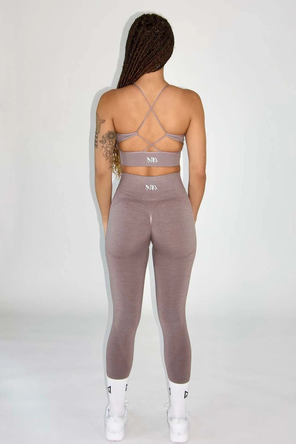 Claire Seamless Contour Leggings Acai - back view