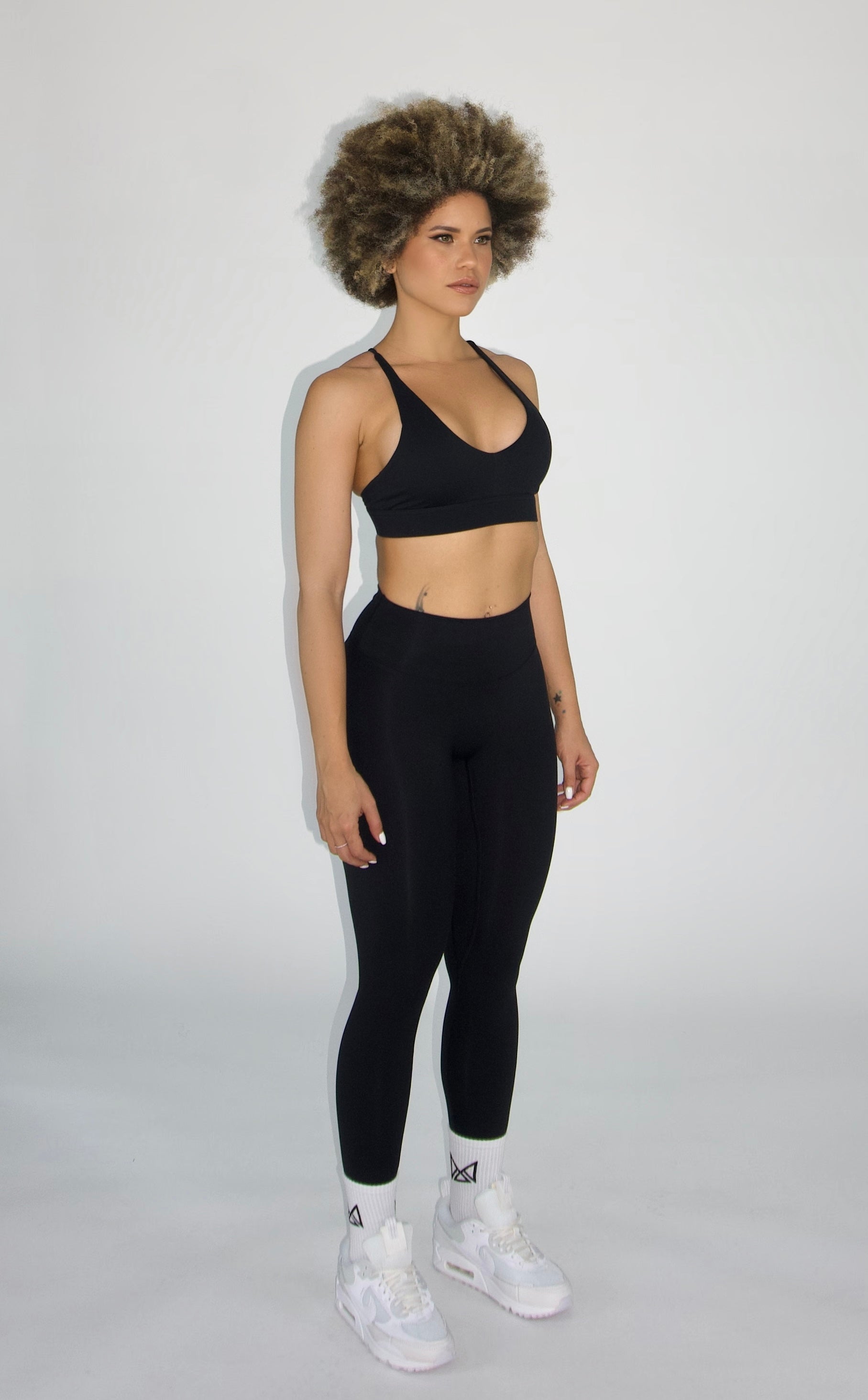 MILA MVMT Sportswear Emmie Short Sleeve Crop Top Sports Bra & Emmie Shorts Leggings Black