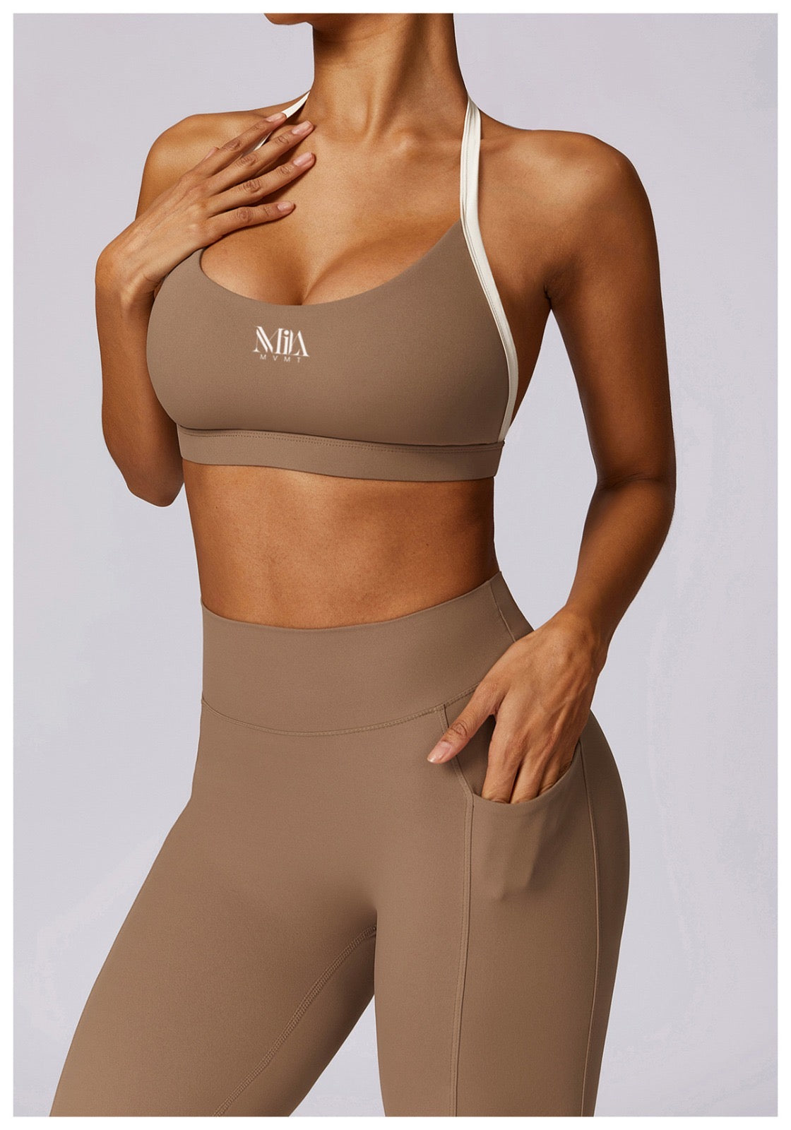 Jenna Contrast Sports Bra and Pocket Leggings Set - Caramel MILA MVMT