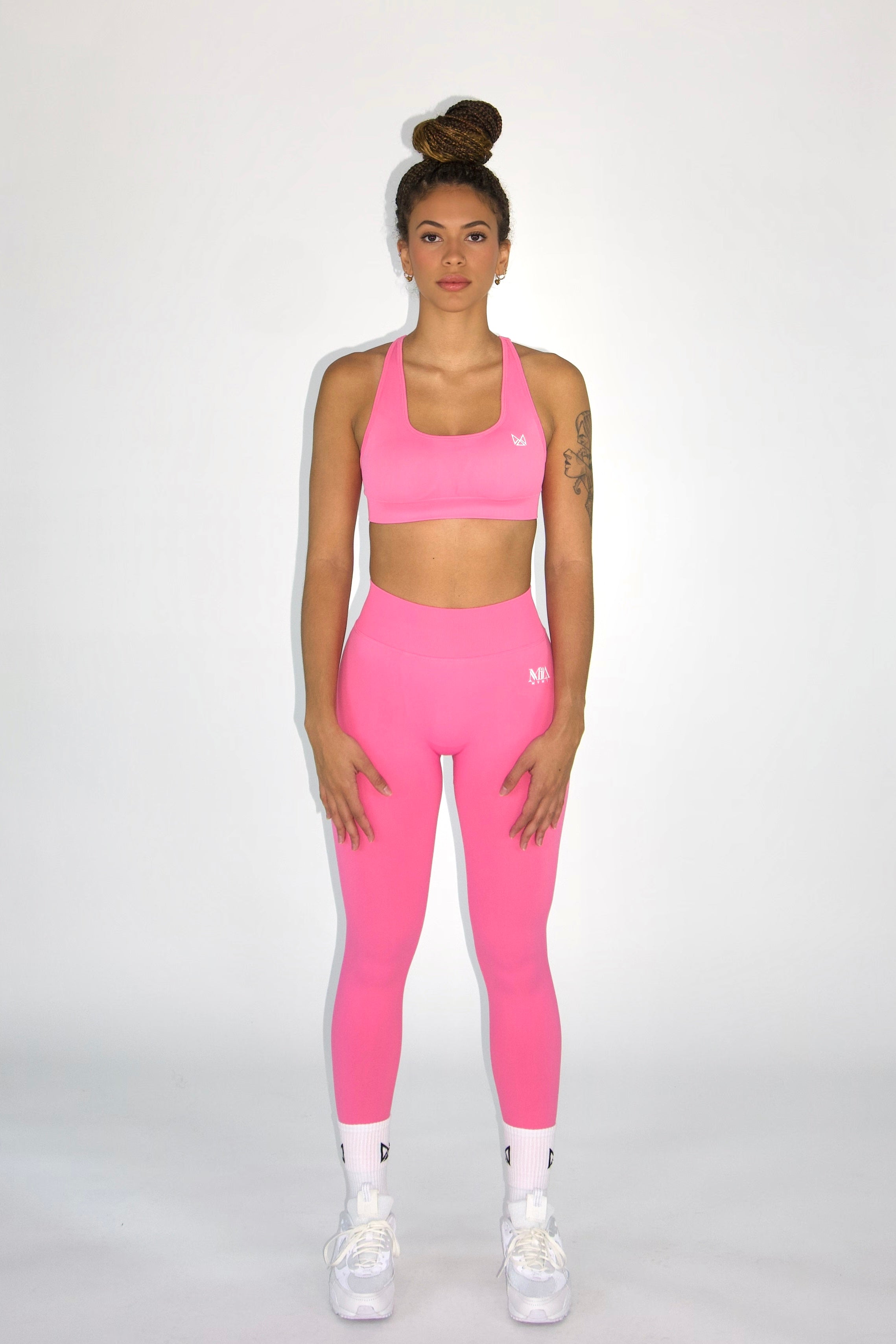 MILA MVMT Sportswear Leggings Sports Bra Set in Bubblegum Pink
