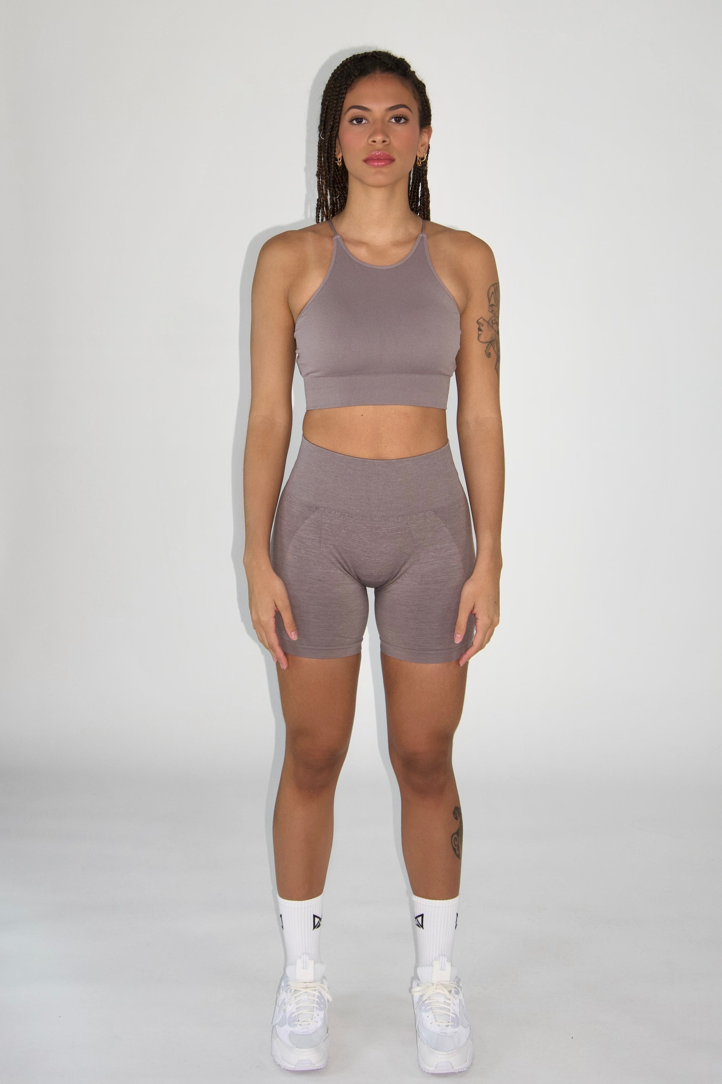 Zoey Seamless Contour Shorts - Acai front view