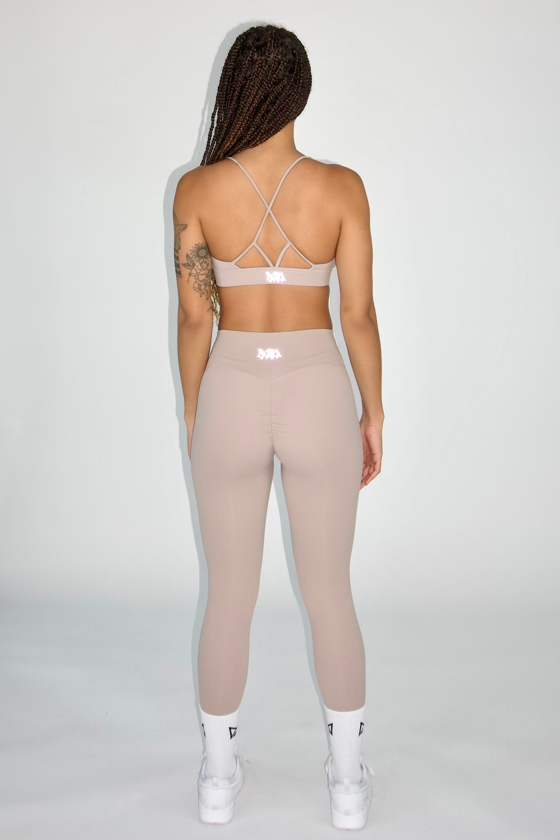 MILA MVMT Sportswear Emmie Scrunch Butt Leggings in Sand Color